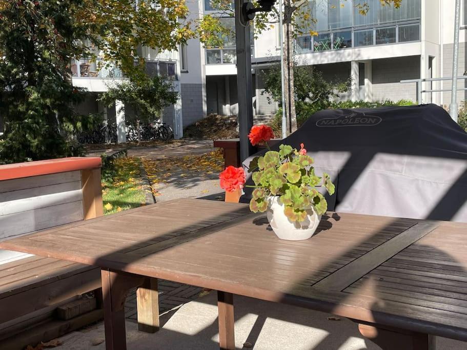 Porvoon Helmi Viehattava Asunto Joen Rannassa Exterior photo